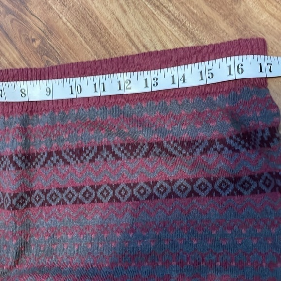 J Jill women’s skirt Medium 10 12 mini stretch knit sweater pattern red grey - Picture 5 of 8